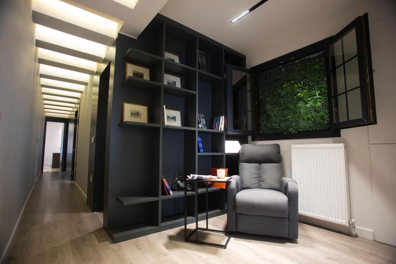 The Lux2 A Gorgeous Apartment Salonicco Esterno foto
