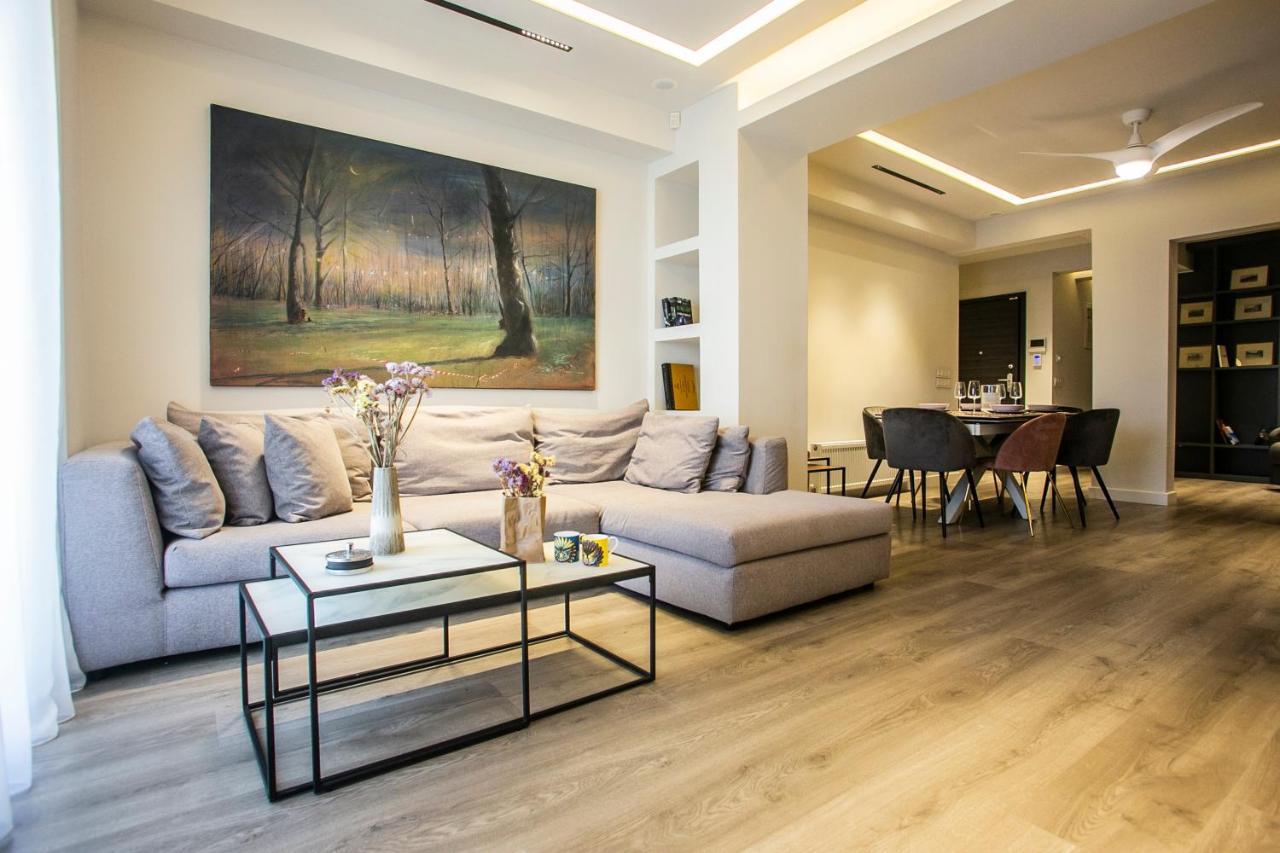 The Lux2 A Gorgeous Apartment Salonicco Esterno foto