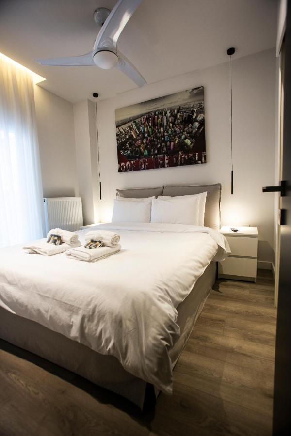 The Lux2 A Gorgeous Apartment Salonicco Esterno foto